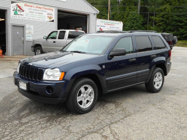 Jeep Grand Cherokee Base W/nav.sys SUV
