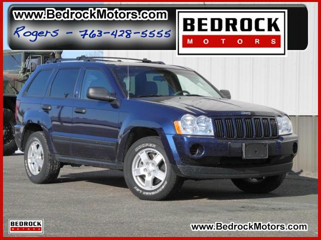 Jeep Grand Cherokee LS SUV