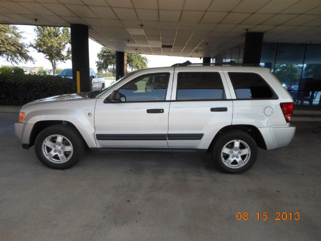 Jeep Grand Cherokee 2006 photo 4