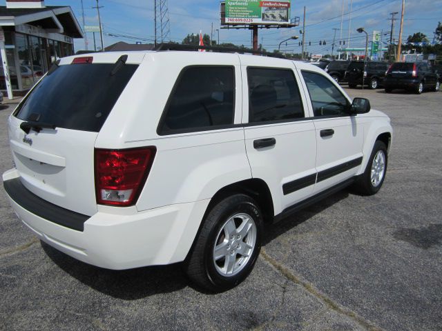 Jeep Grand Cherokee 2006 photo 3