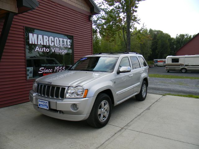 Jeep Grand Cherokee 2006 photo 1