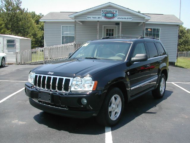 Jeep Grand Cherokee 2006 photo 2