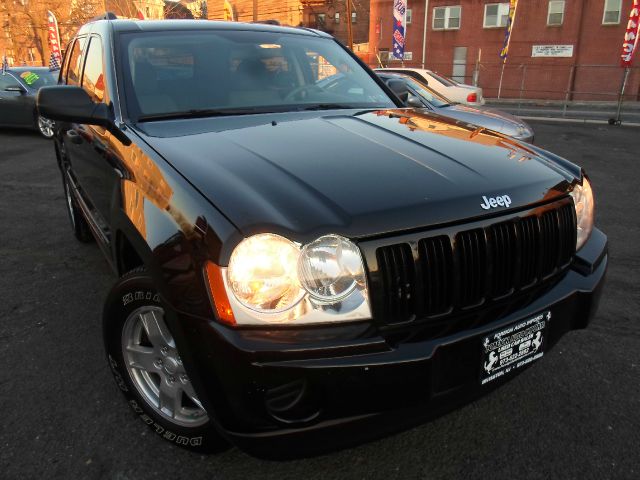 Jeep Grand Cherokee 2006 photo 3