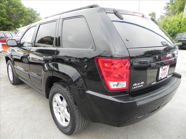 Jeep Grand Cherokee 2006 photo 14