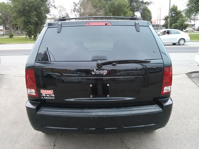 Jeep Grand Cherokee Base W/nav.sys SUV