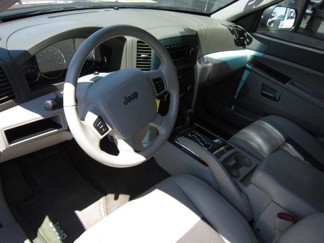 Jeep Grand Cherokee 2007 photo 4