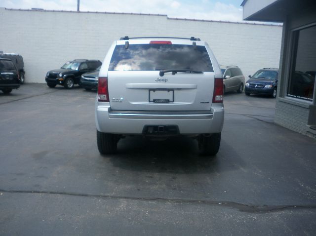 Jeep Grand Cherokee 2007 photo 2