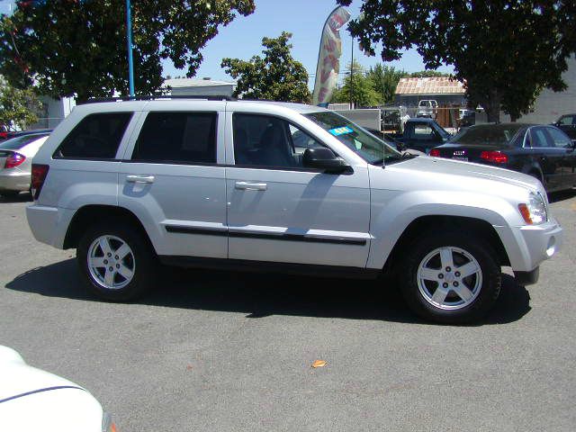Jeep Grand Cherokee 2007 photo 4