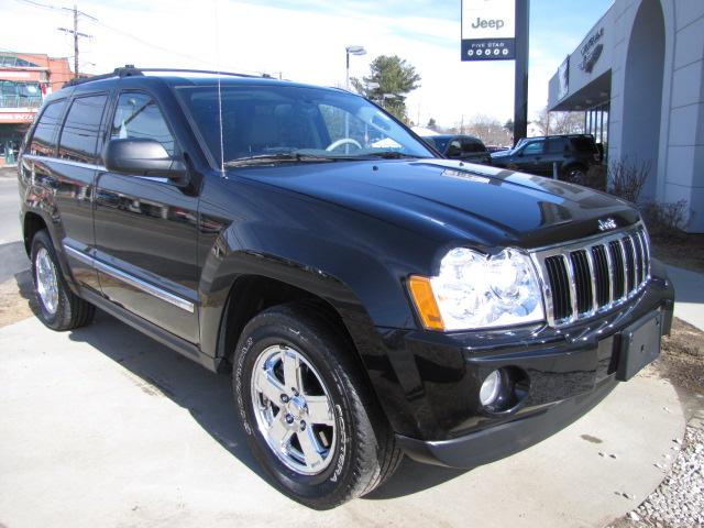 Jeep Grand Cherokee SLT 25 Sport Utility