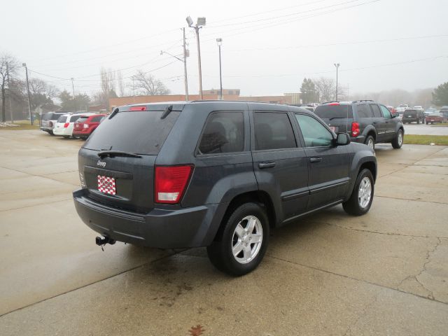 Jeep Grand Cherokee Base W/nav.sys SUV
