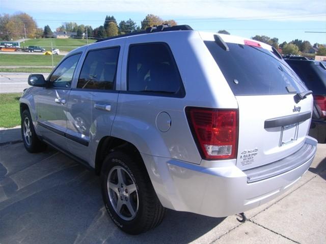 Jeep Grand Cherokee 2007 photo 4