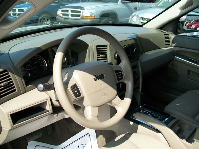 Jeep Grand Cherokee 2007 photo 1