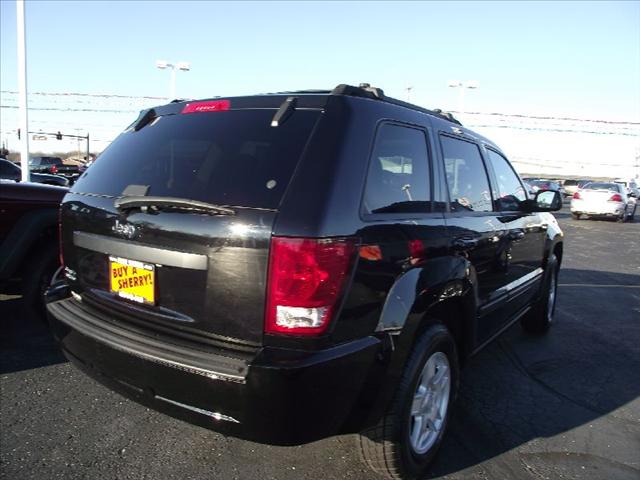Jeep Grand Cherokee 2007 photo 2