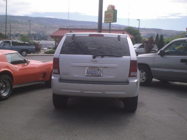 Jeep Grand Cherokee 2007 photo 7