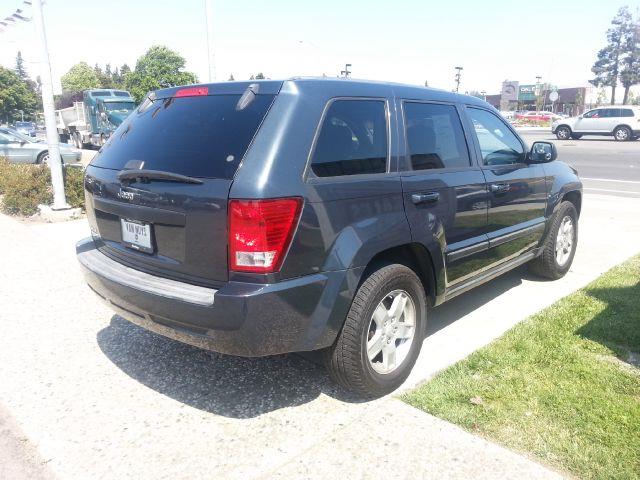 Jeep Grand Cherokee 2007 photo 9