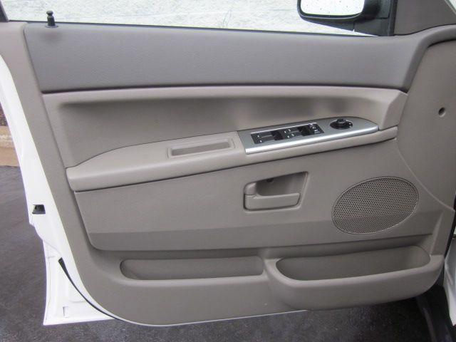 Jeep Grand Cherokee 2007 photo 4