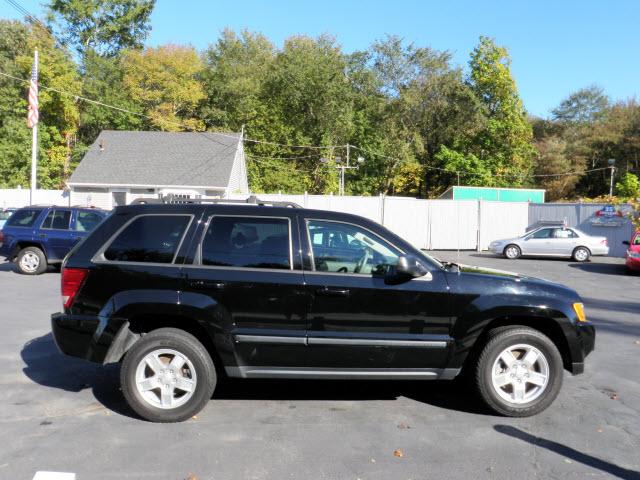 Jeep Grand Cherokee LS Sport Utility