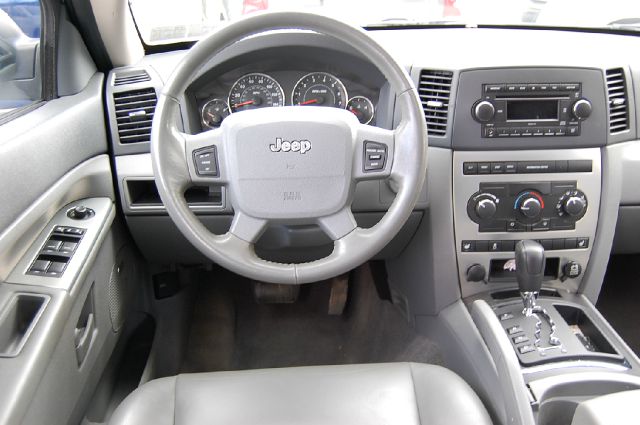 Jeep Grand Cherokee 2007 photo 4