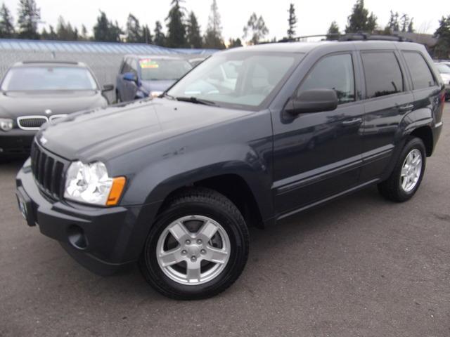 Jeep Grand Cherokee Base W/nav.sys Sport Utility