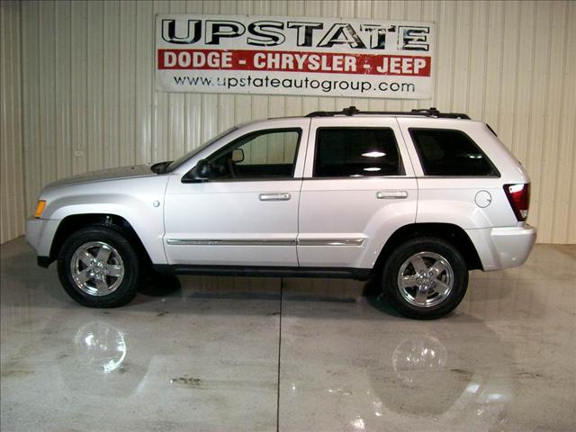Jeep Grand Cherokee SLT 25 Sport Utility