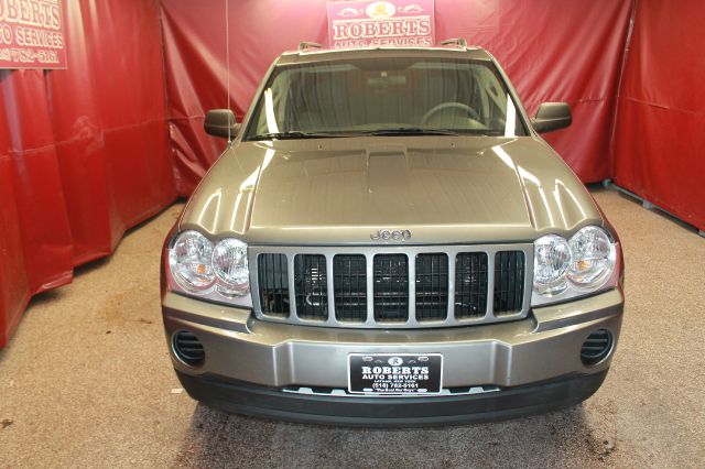 Jeep Grand Cherokee Base W/nav.sys SUV