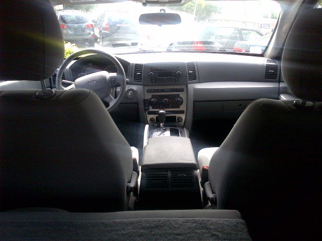 Jeep Grand Cherokee 2007 photo 13