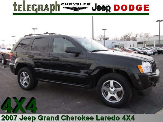 Jeep Grand Cherokee LOW Miles NICE 4door Sedan Sport Utility