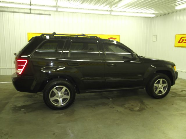 Jeep Grand Cherokee 2007 photo 4