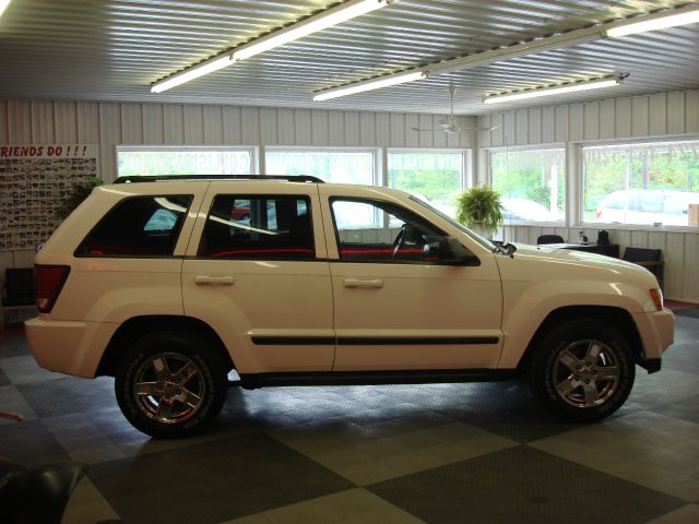 Jeep Grand Cherokee 2007 photo 2