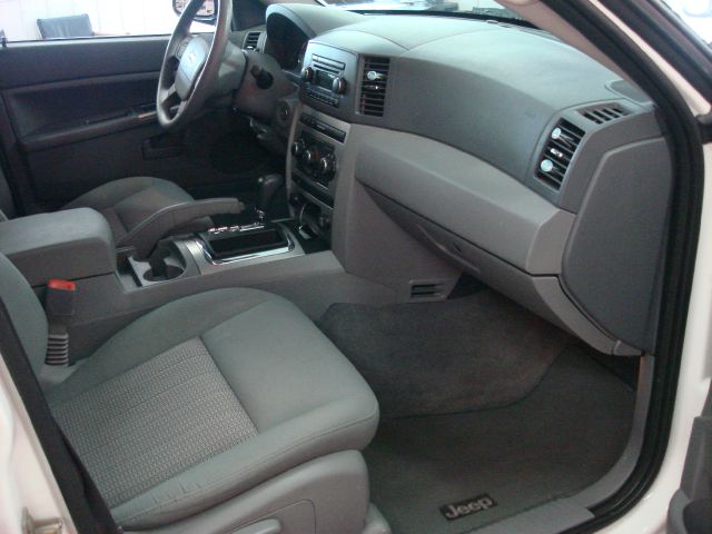 Jeep Grand Cherokee 2007 photo 7