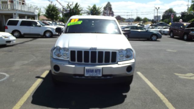 Jeep Grand Cherokee Base W/nav.sys SUV
