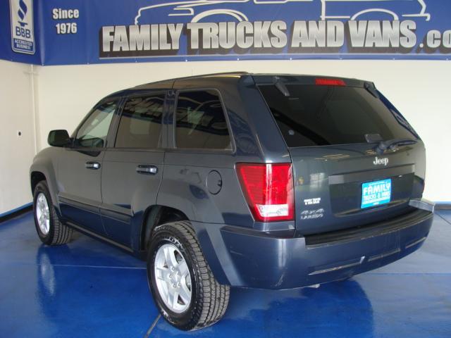 Jeep Grand Cherokee 2007 photo 2
