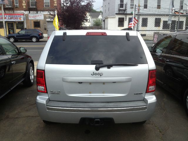 Jeep Grand Cherokee 2007 photo 2