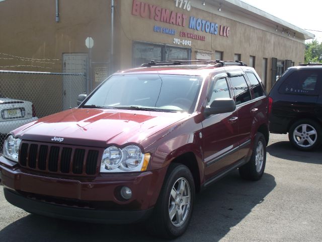 Jeep Grand Cherokee Reg Cab I4 Manual SUV