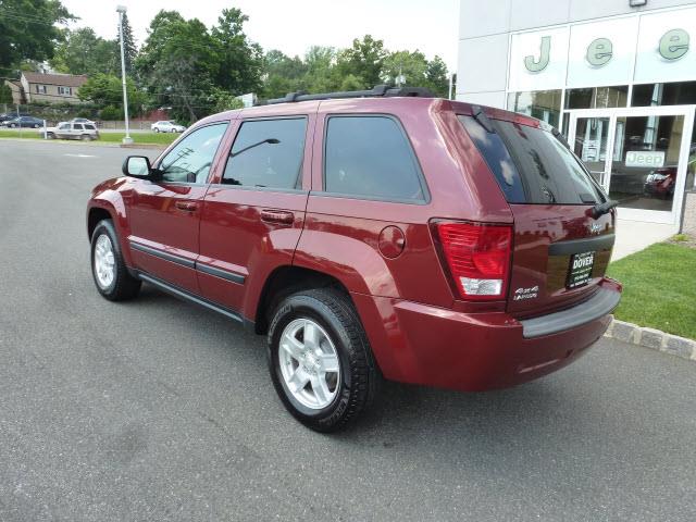 Jeep Grand Cherokee LS SUV