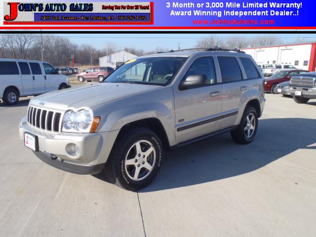 Jeep Grand Cherokee 323i Sport Package Sport Utility
