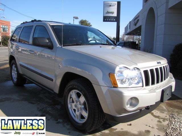 Jeep Grand Cherokee LS Sport Utility