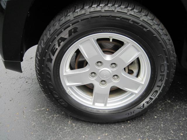 Jeep Grand Cherokee 2007 photo 5