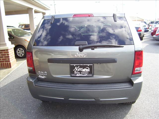 Jeep Grand Cherokee 2007 photo 2