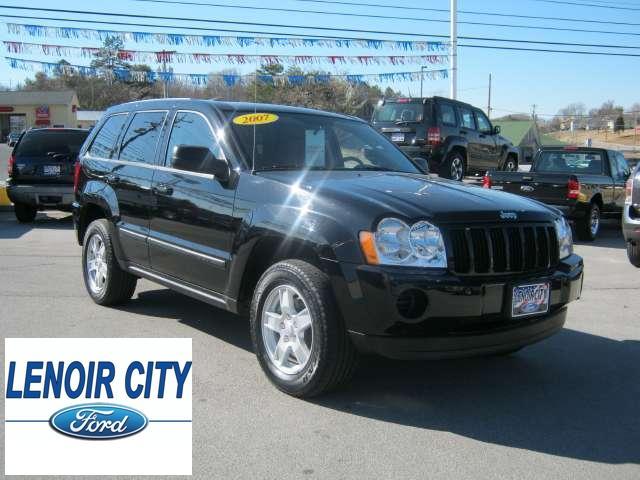 Jeep Grand Cherokee LS Sport Utility