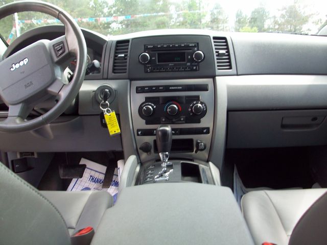 Jeep Grand Cherokee 2007 photo 1
