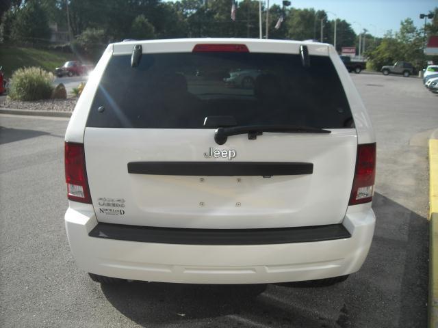 Jeep Grand Cherokee 2007 photo 4