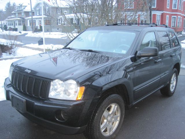 Jeep Grand Cherokee 2007 photo 2