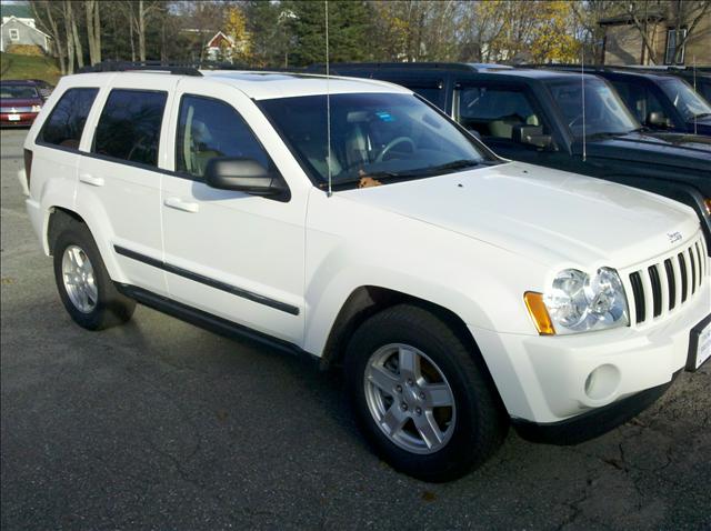 Jeep Grand Cherokee LS Sport Utility