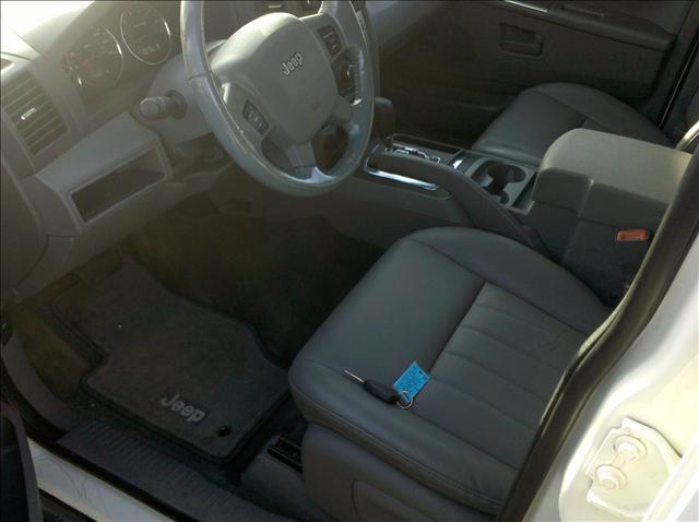 Jeep Grand Cherokee 2007 photo 2