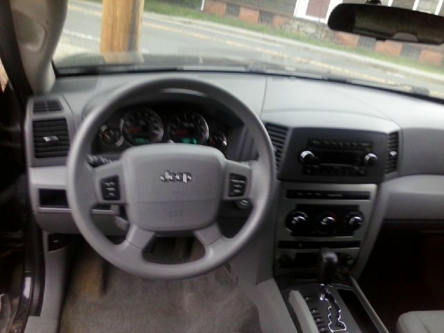 Jeep Grand Cherokee 2007 photo 9