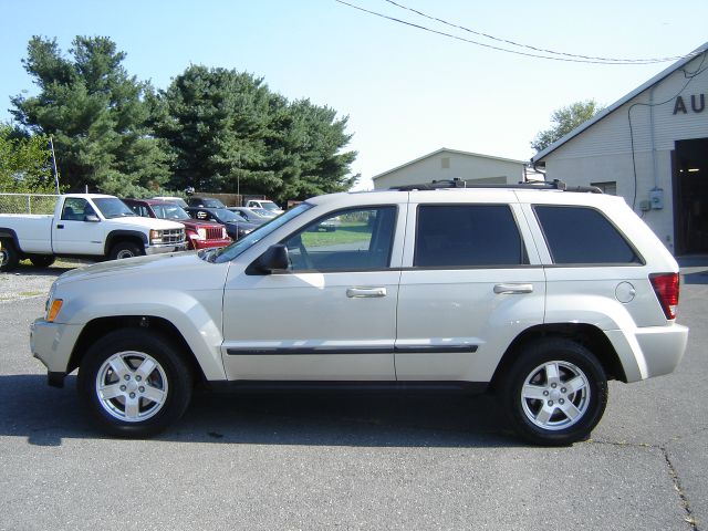 Jeep Grand Cherokee 2007 photo 2