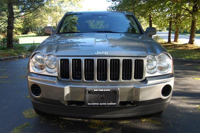 Jeep Grand Cherokee LS Sport Utility