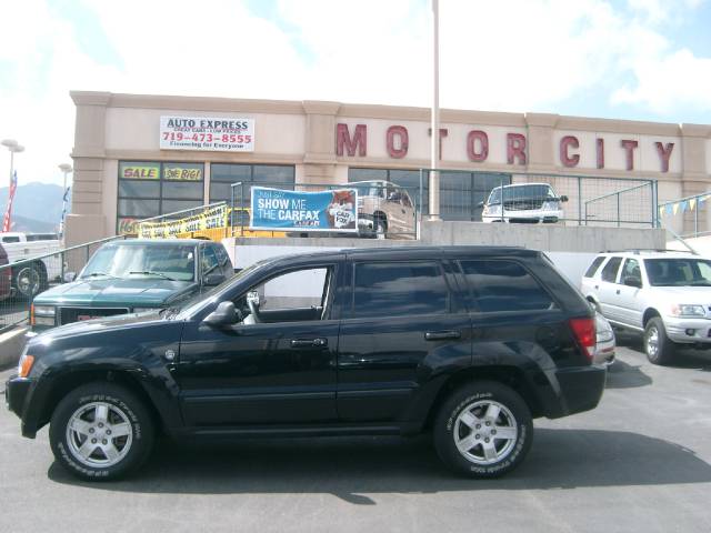Jeep Grand Cherokee LS Sport Utility