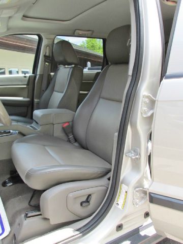 Jeep Grand Cherokee LOW Miles NICE 4door Sedan SUV